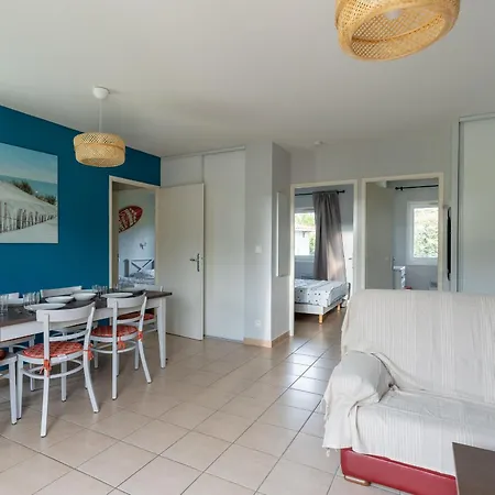 Holiday home Maison Avec Piscine A Parentis-en-born, Pres Du - 3 Chambres, Terrasse Et Wifi Inclus - Fr-1-319-572 Parentis-en-Born
